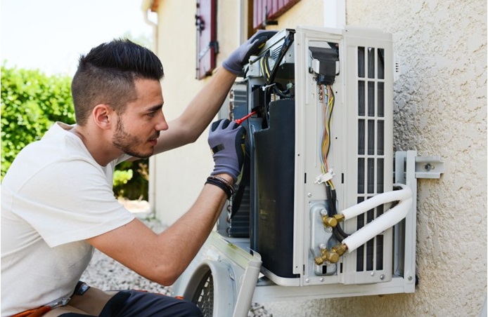 Riparazione Condizionatori a domicilio in giornata 